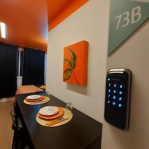 Bras - New Apartment 100M From Metro